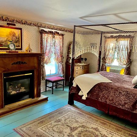 The Bella Ella Bed And Breakfast Кенъндейгуа Екстериор снимка
