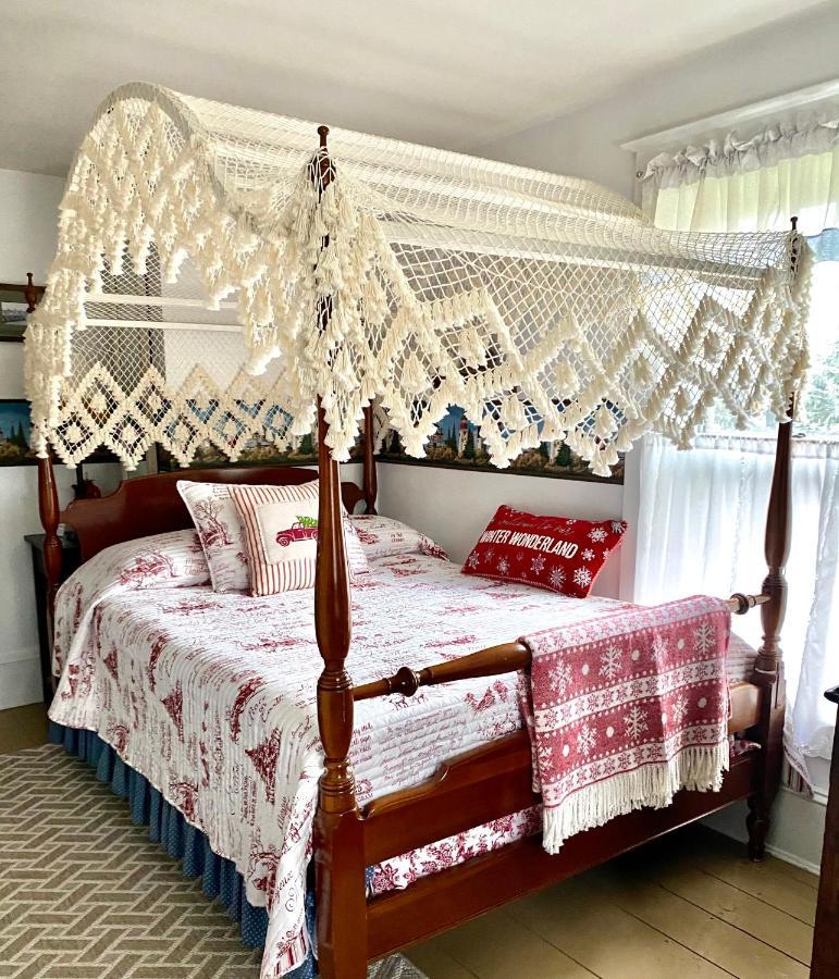The Bella Ella Bed And Breakfast Кенъндейгуа Екстериор снимка